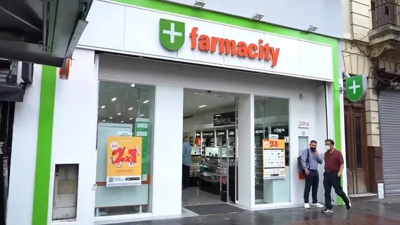 Farmacity llega a la Patagonia tras asociarse con una histórica cadena de farmacias
