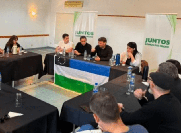 Juntos Somos Río Negro se renueva reforzando sus valores y reconociendo el liderazgo de&nbsp;Weretilneck