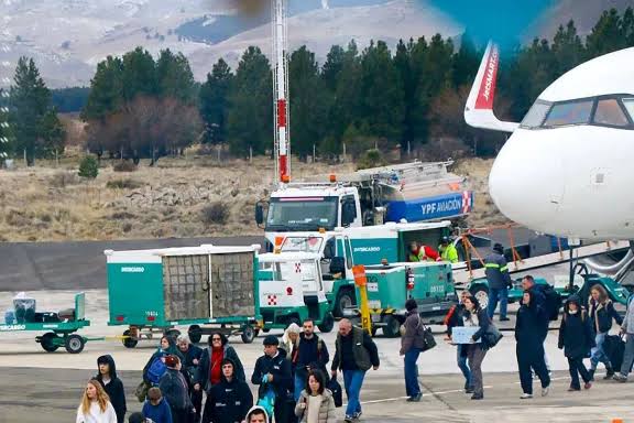 Neuquén se prepara para sumar vuelos hacia Chos Malal y Chapelco